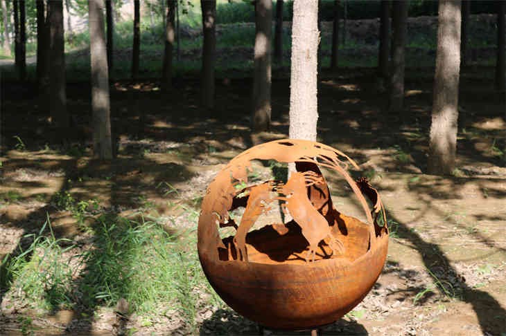 Large Outdoor Corten Steel Fire Pit