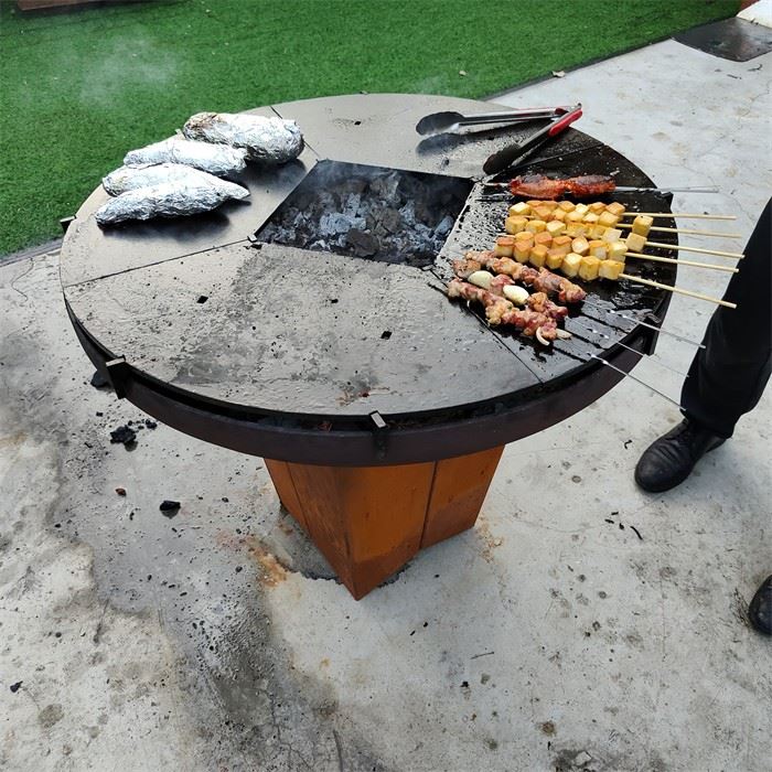 Outdoor Cooking Rusty Color Retro Design Corten Steel Bbq Grill