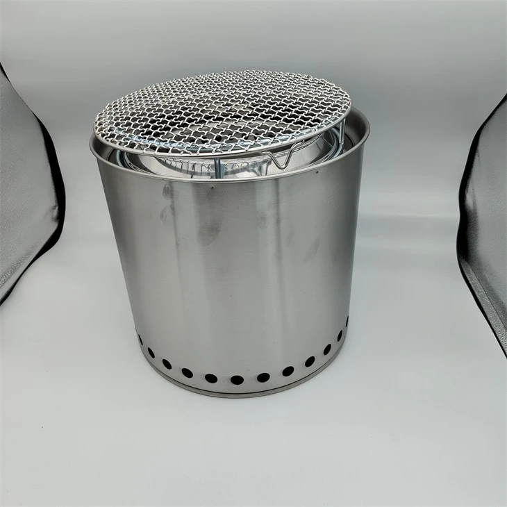 Stainless Steel Party Using Ember Fire Pit Solo Stove
