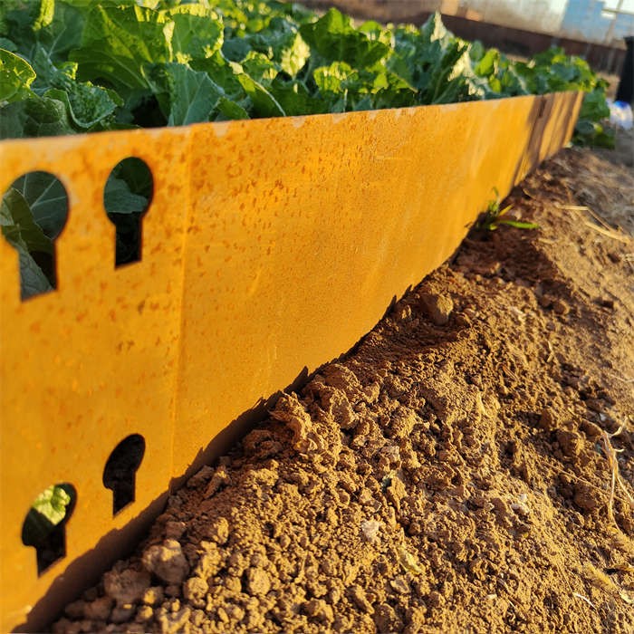 Corten Steel Rustic Outdoor Small Fence Edging