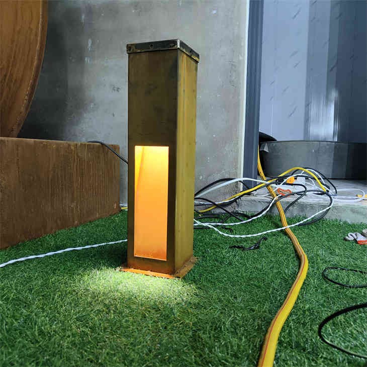 Outdoor Led Lightbox Corten Steel Bollard Light