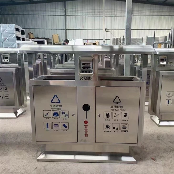 Outdoors Garbage Sorting Trash Can