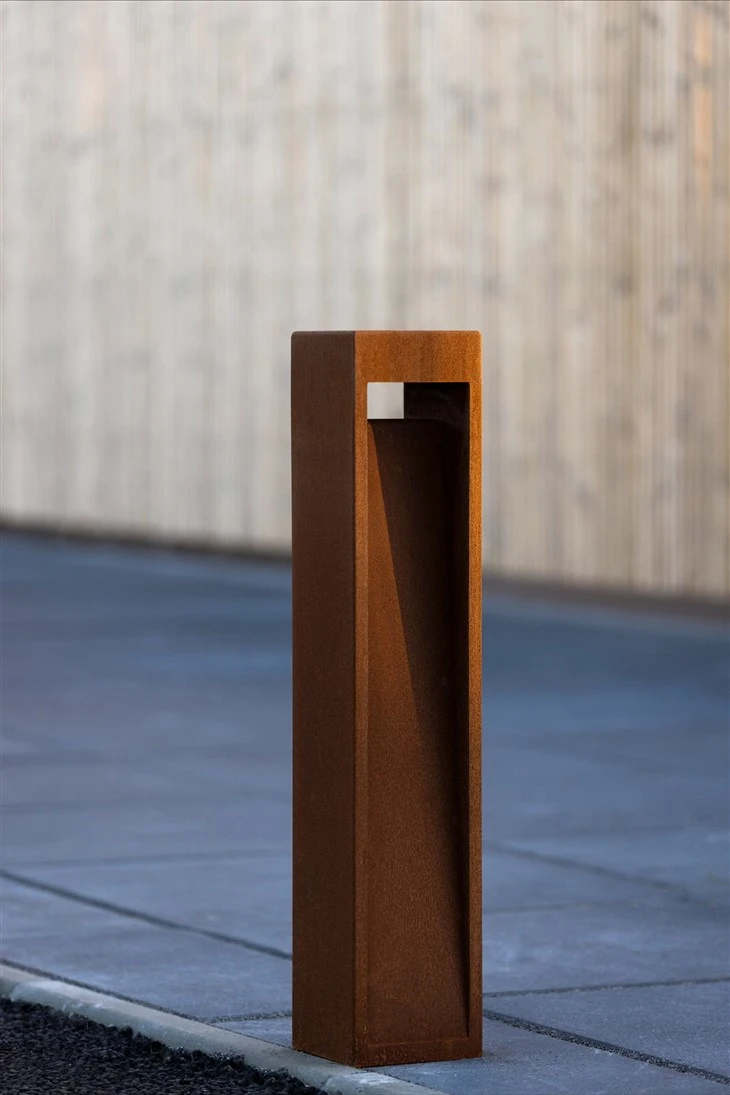פרויקט אור בצד הדרך Led Light Corten Steel Bollard Light